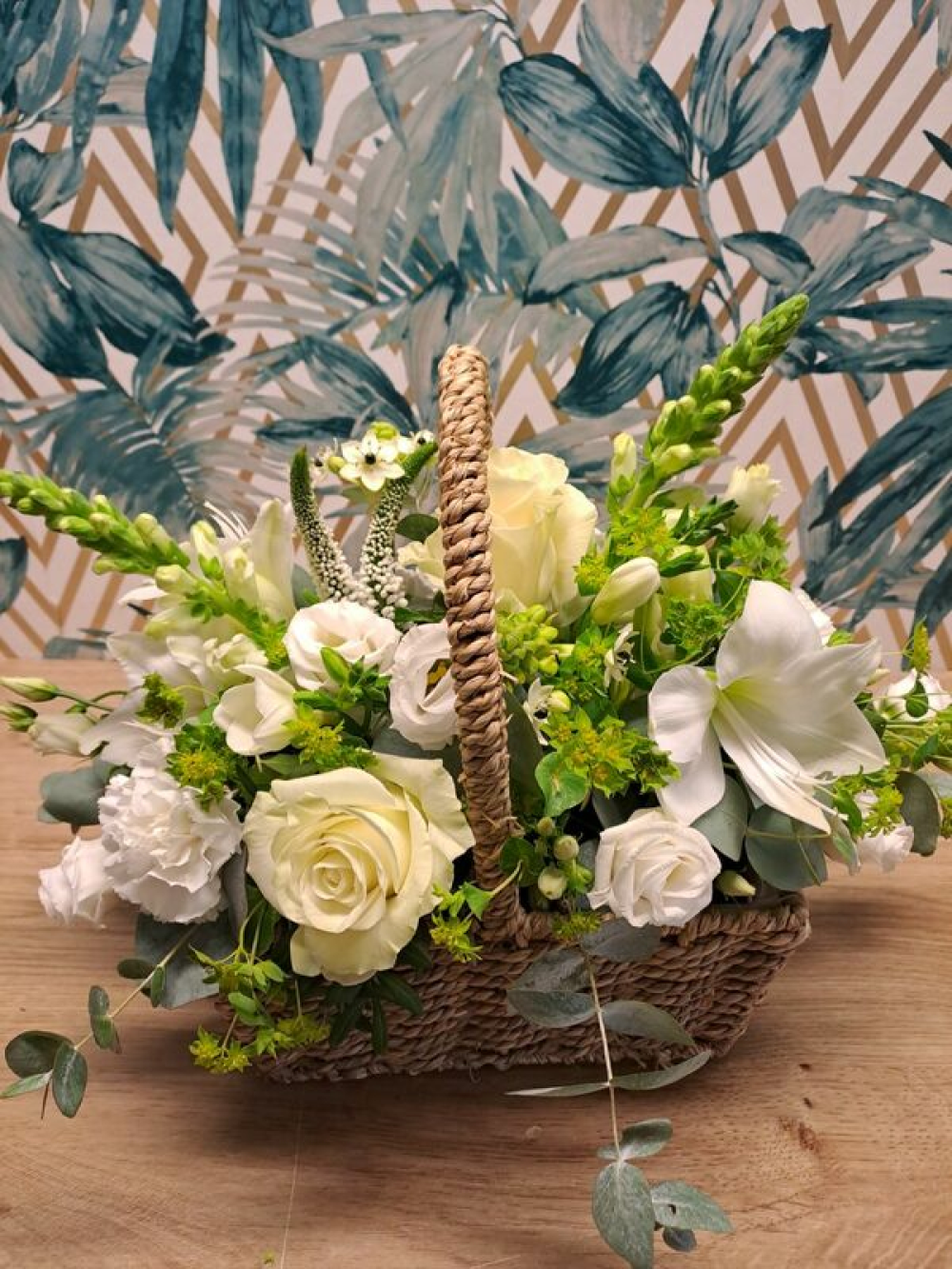 White and Green Basket Product Image